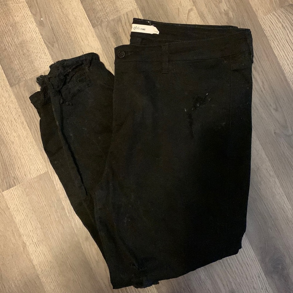 Distressed jeggings